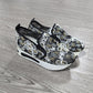 Blommigt mönstrade sneakers i broderad mesh